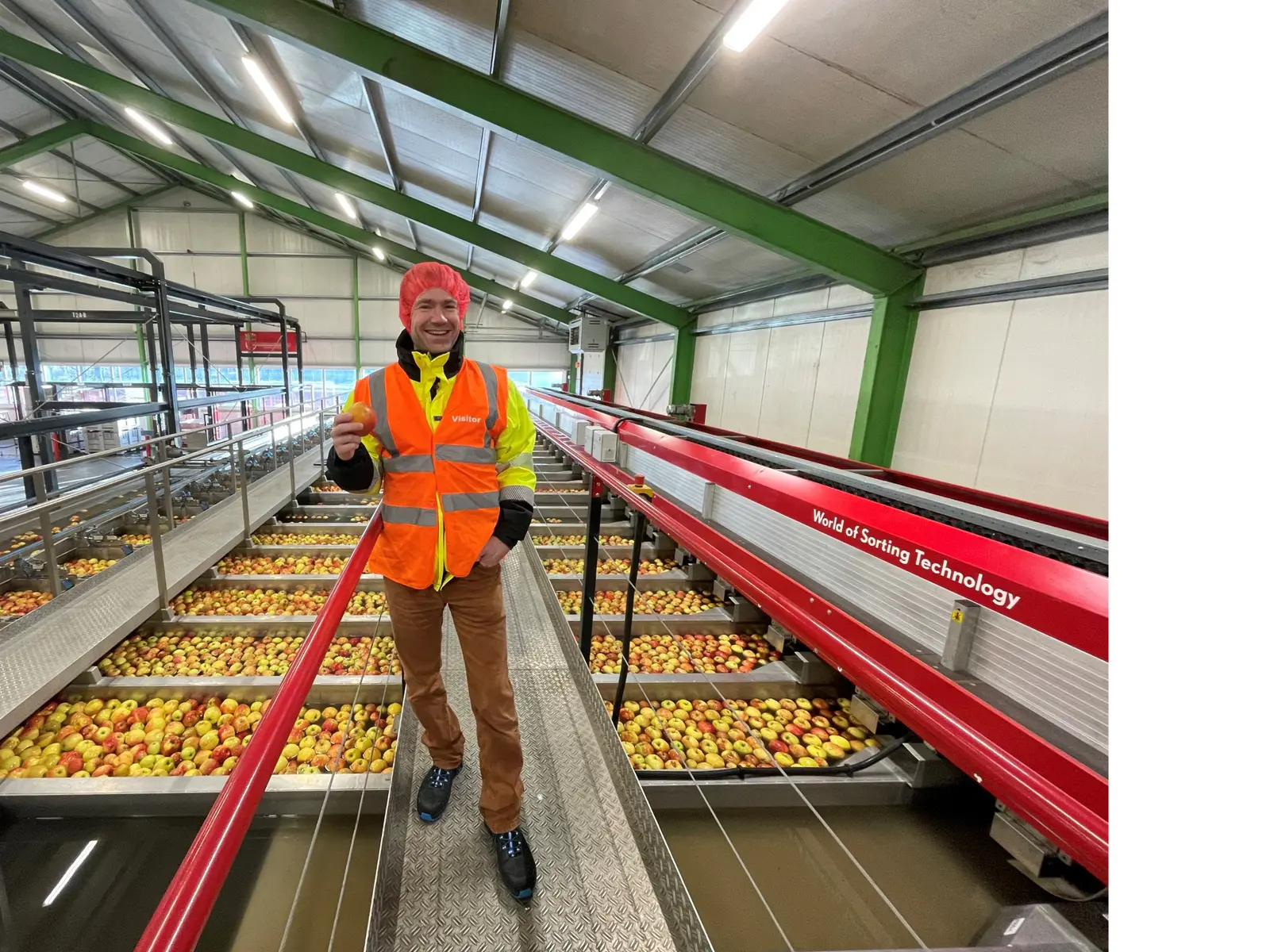 Wouter Parent in een geautomatiseerde sorteeromgeving voor levensmiddelen